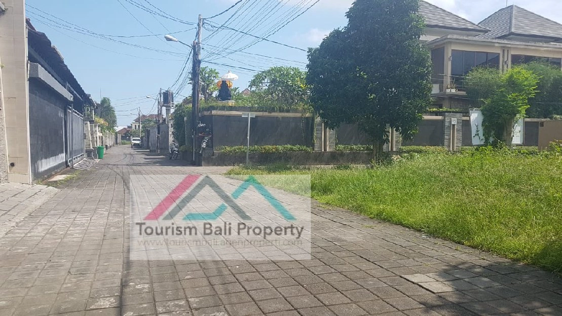 MURAH / tanah 250 m2 di kawasan sedap malam ,Renon ,Sanur Denpasar Bali 