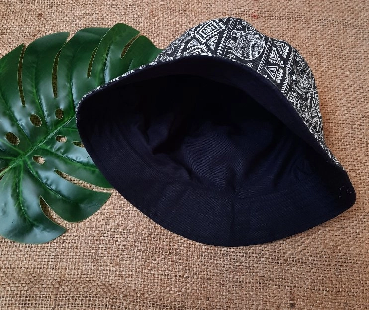 TOPI PANTAI - TOPI SANTAI UNISEX