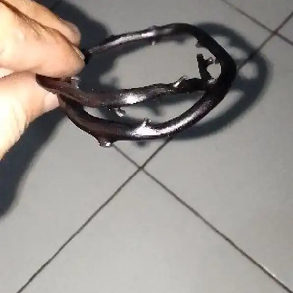 gelang akar bahar