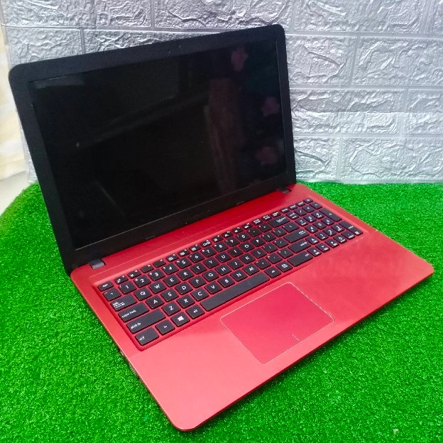 Laptop Asus X540Y