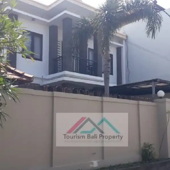 MURAH/ rumah modern minimalis di kawasan Renon Denpasar Bali 