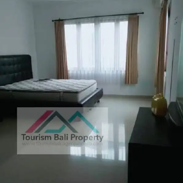 MURAH/ rumah modern minimalis di kawasan Renon Denpasar Bali 