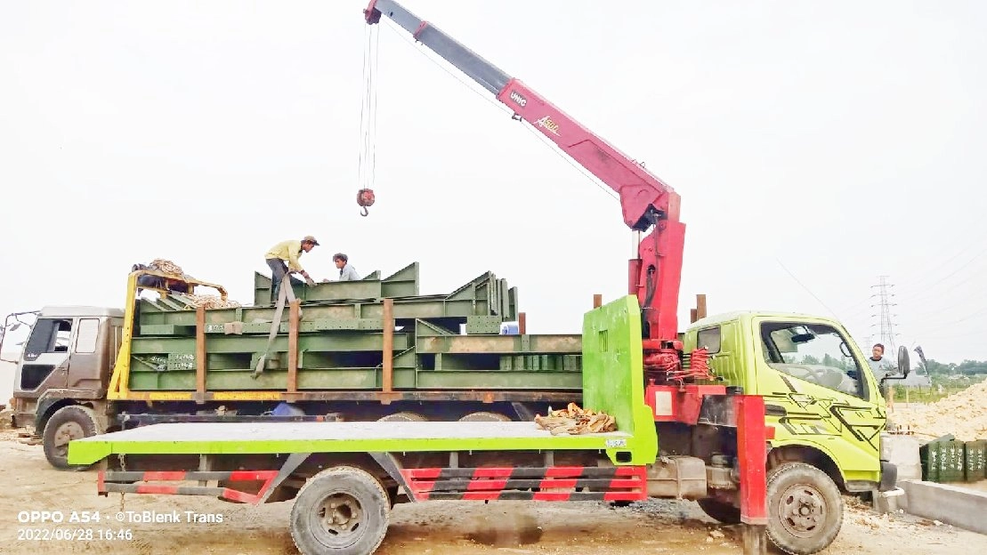 sewa crane TMC truck crane foco crane harga flexible 