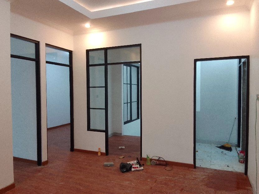 kusen aluminium dan pintu