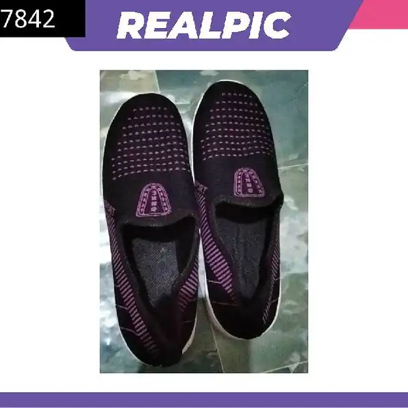 SEPATU SNEAKER WANITA SLIP ON 