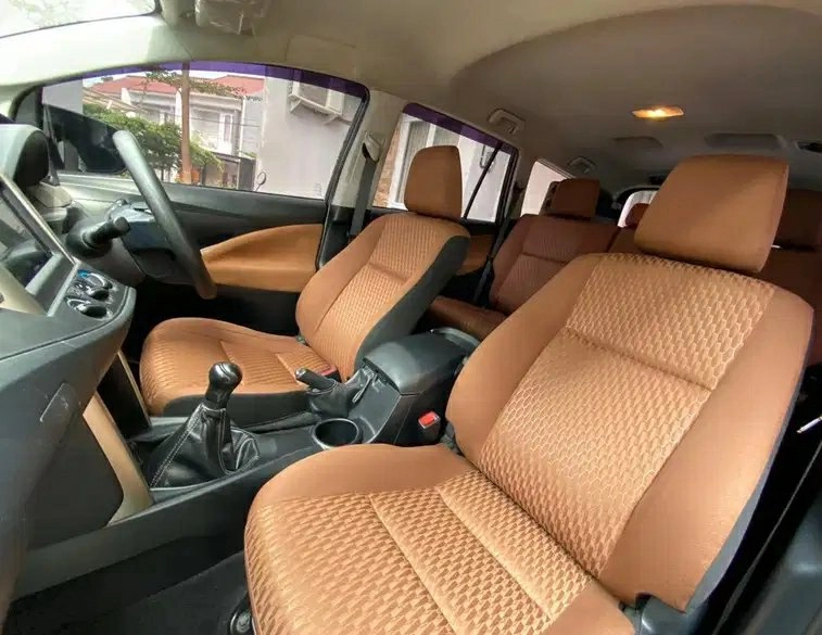 Toyota Kijang innova g bensin 2016