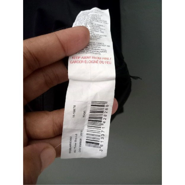 Baju Surving QUIKSILVER ORIGINAL beli dari SINGAPORE