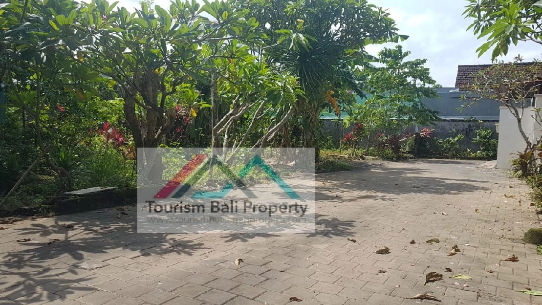 MURAH / tanah 250 m2 di kawasan sedap malam ,Renon ,Sanur Denpasar Bali 