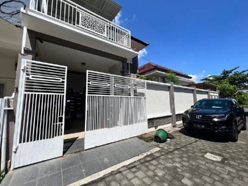 MURAH/ rumah full furnished di waturenggong panjer sidekarya Sanglah Denpasar 