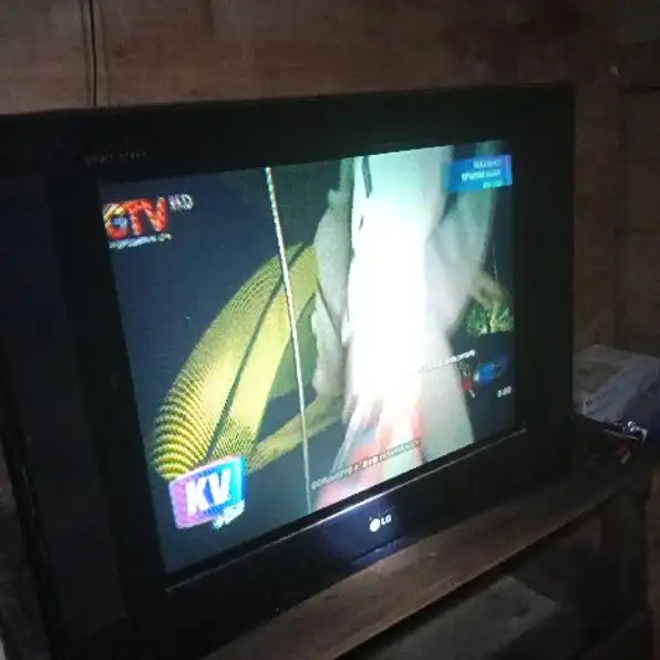 di jual tv LG ukuran 29 inci no WA 082373190633