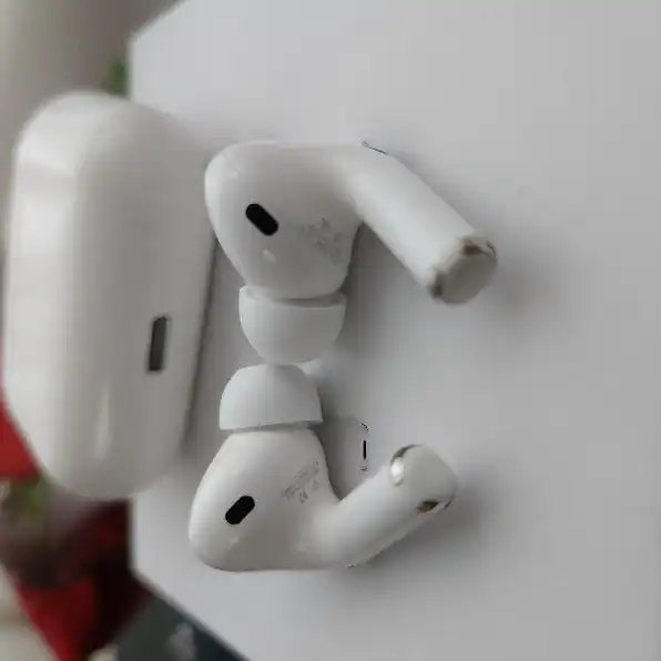 AirPods Pro Cloning