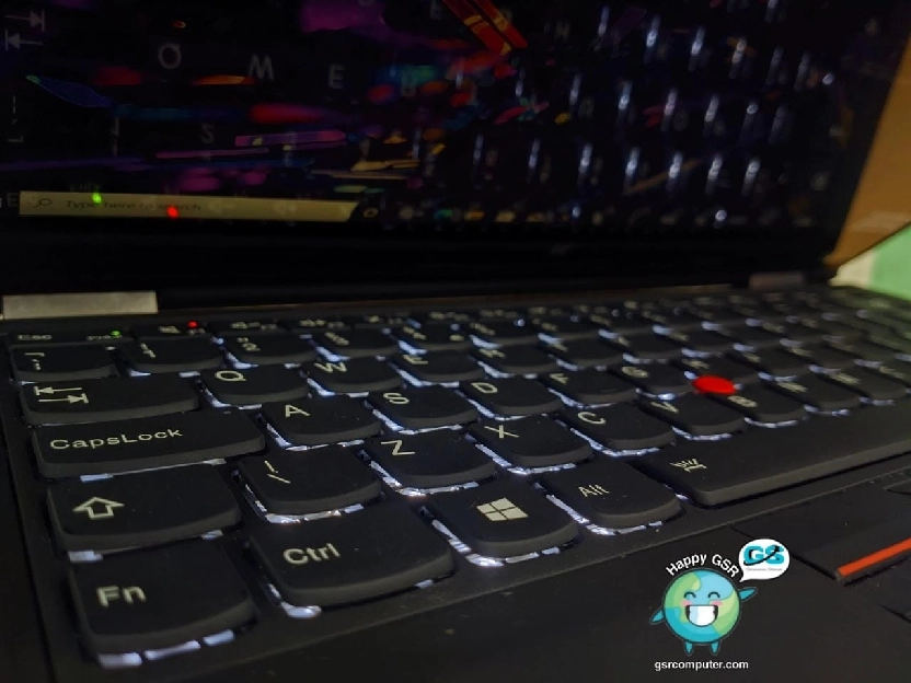 Laptop Lenovo Yoga 260 Touchscreen bisa di lipat 360° siap pakai