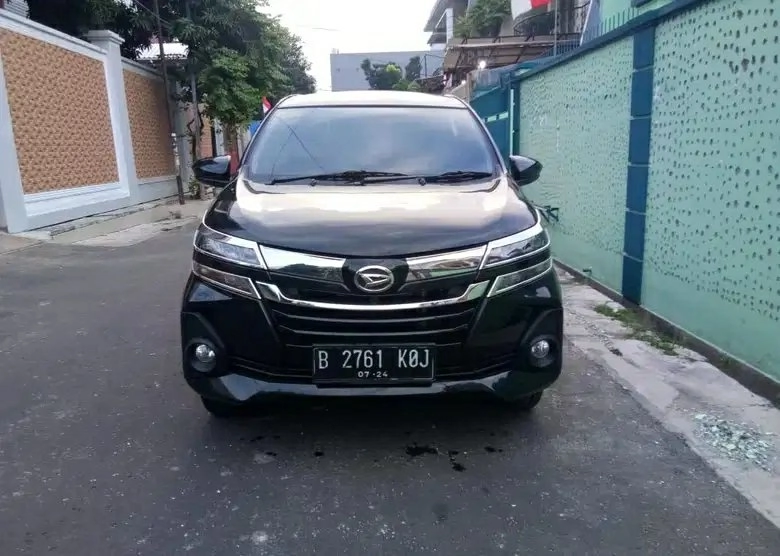 daihatsu xenia 1.3E sporty mt 2019