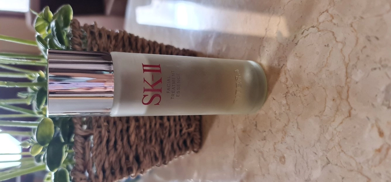 SKII FTE 75ML AND SKII GENOPTICS AURA ESSENCE 10ML