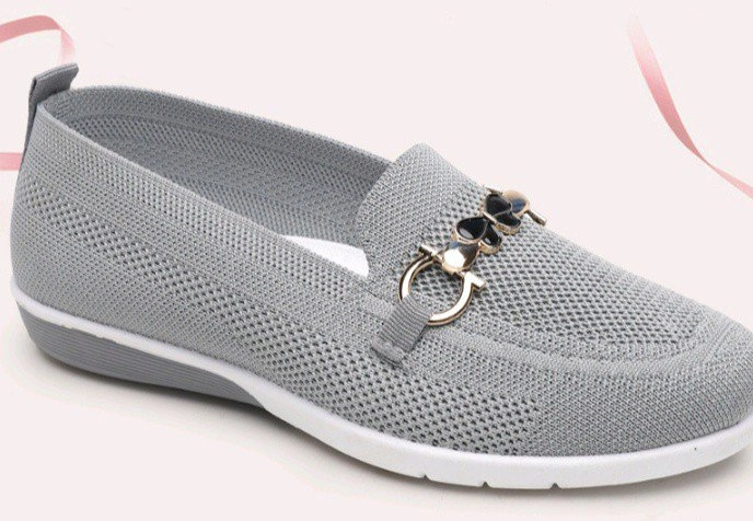 sepatu slip on import wanita