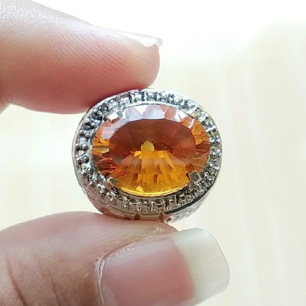 Cincin Batu Permata Natural Madeira Golden Citrine Oval Facet