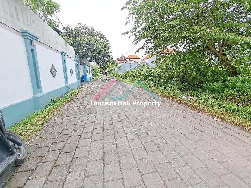 MURAH/ tanah luas 150 m2 di pengiyasan Sanur Denpasar Bali 