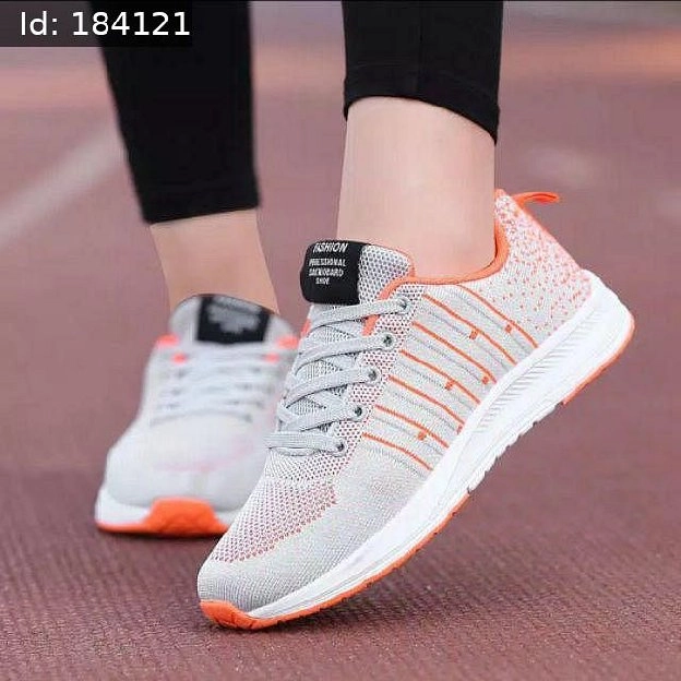 SNEAKERS WANITA RUNNING 