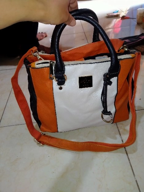 tas selempang wanita preloved AC POLO CLUB 