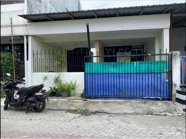 Rumah Murah Butuh Cepat Laku di Darmo Indah Dekat Ken 88 Supermarket