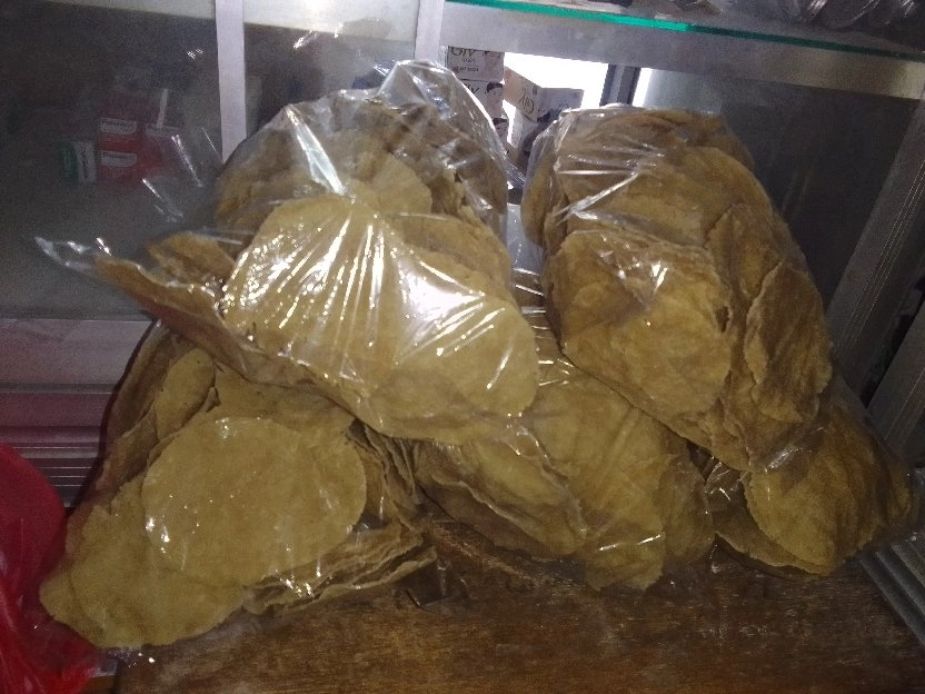 kerupuk krunang/ krupuk gender krupuk tepung terigu 200gram