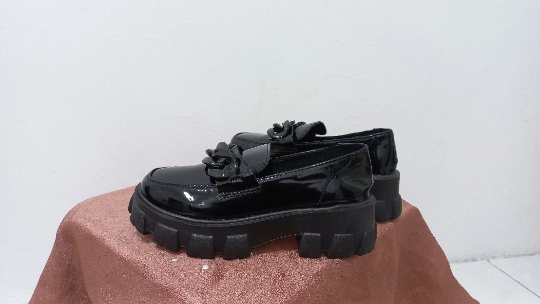 Docmart Black Shoes