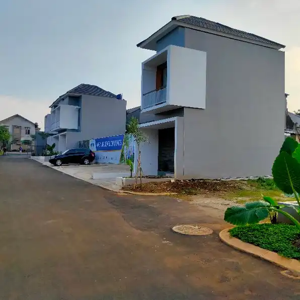 Rumah 2 Lantai Siap Huni dan Termurah di kota Tangerang Selatan