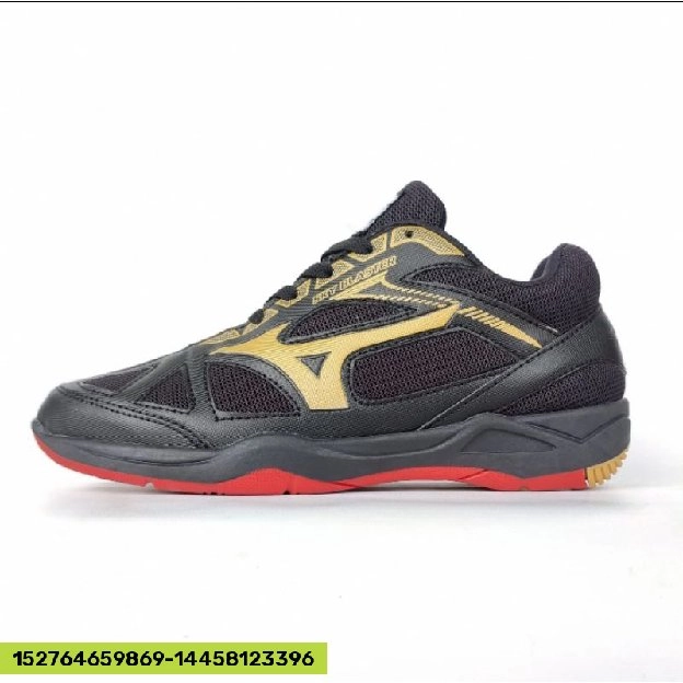 sepatu bulutangkis Mizuno 