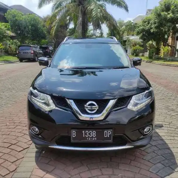 Nissan X-Trail 2.5 Bensin-At 2015