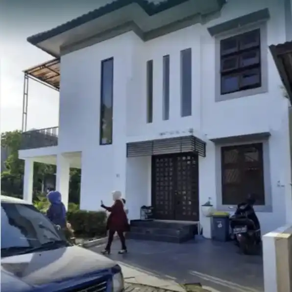 Dijual rumah mewah siap huni Ketintang surabaya