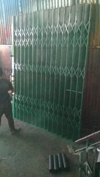 081310150492 bongkar pasang folding gate galvalum panggilan Rawamangun JIEP pondok bambu batu ampar