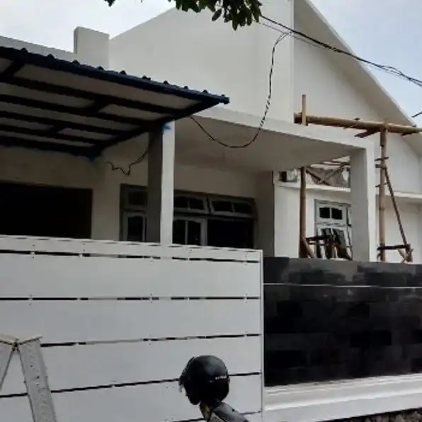 Dijual rumah siap huni di Perumahan Bukit Permai Gunung Batu Jember 