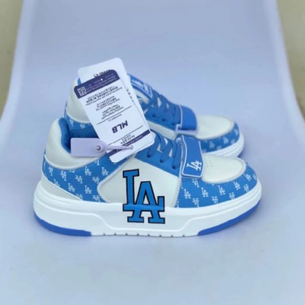 Sepatu sneakers basket MLB Chunky Liner LA Los Angeles Blue White