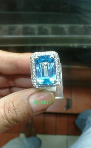 BLUE TOPAZ Swiss asli 