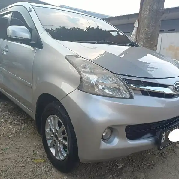 Daihatsu Xenia 1.3 R.DELUXE 2012 Bensin