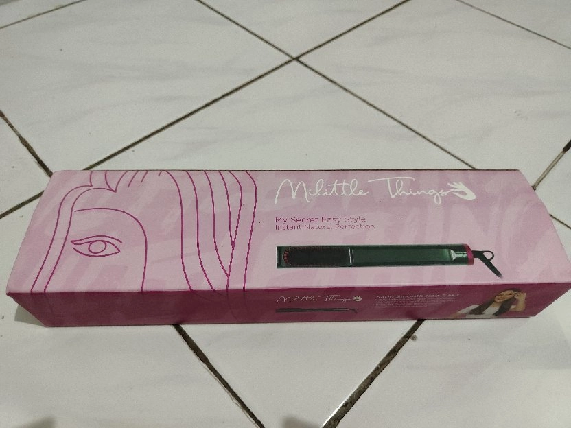 Milittle Things - Catokan Sisir Rambut / Hair Straightener 2 in 1 (Aksesoris)