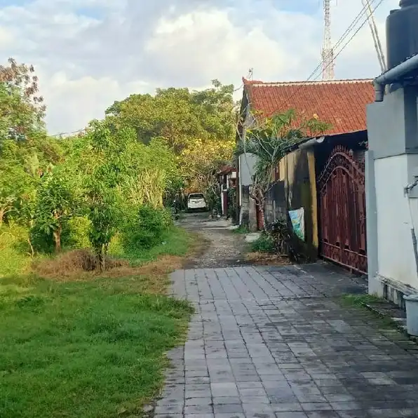 Dijual 2 are, Jl. Raya Sesetan Gg. Pakuk Sari Denpasar Selatan