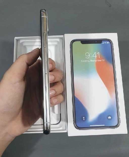 iPhone X 64gb