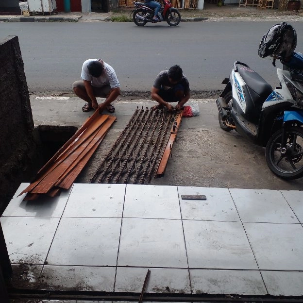 081310150492 ahli folding gate galvanis kali baru harja Mukti Cipayung pondok terong ratu jaya tapos