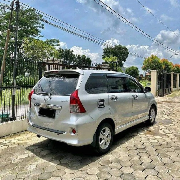 Toyota avanza 1.5 Veloz Manual