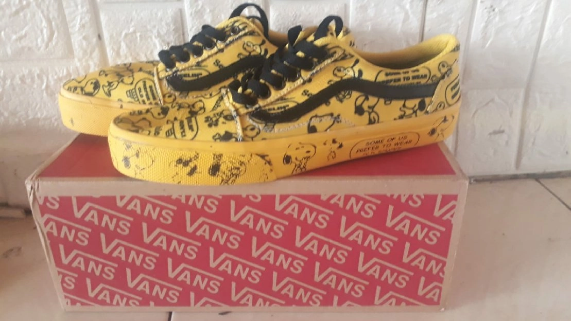 Sepatu Vans