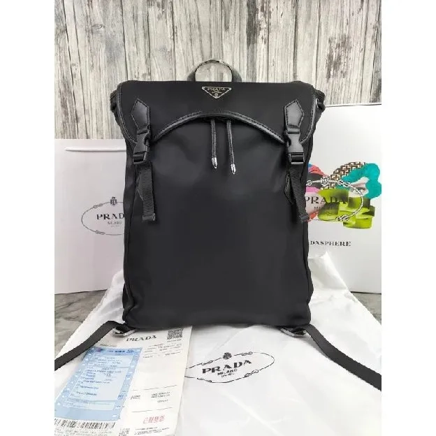 Tas ransel backpack unisex black prada