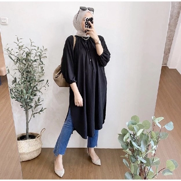 Tunik Simple Meisa Crinkle Atasan Muslim Wanita 