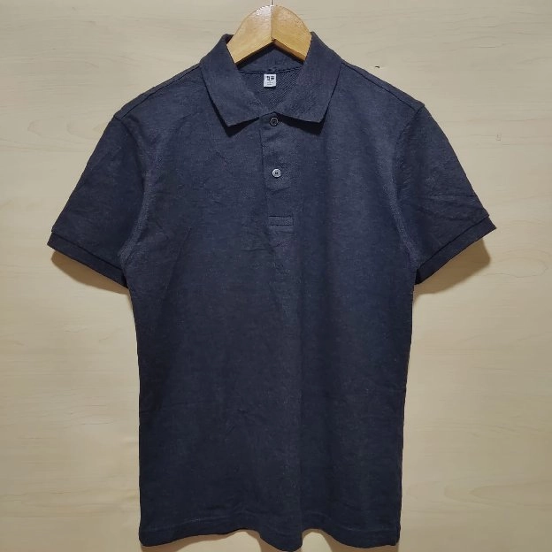 Uniqlo kaos polo shirt abu gelap original second