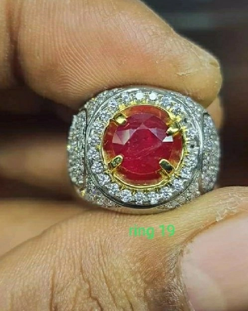 Ruby Burma asli 