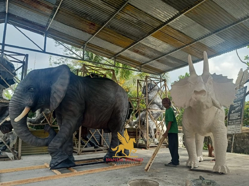 Patung Gajah