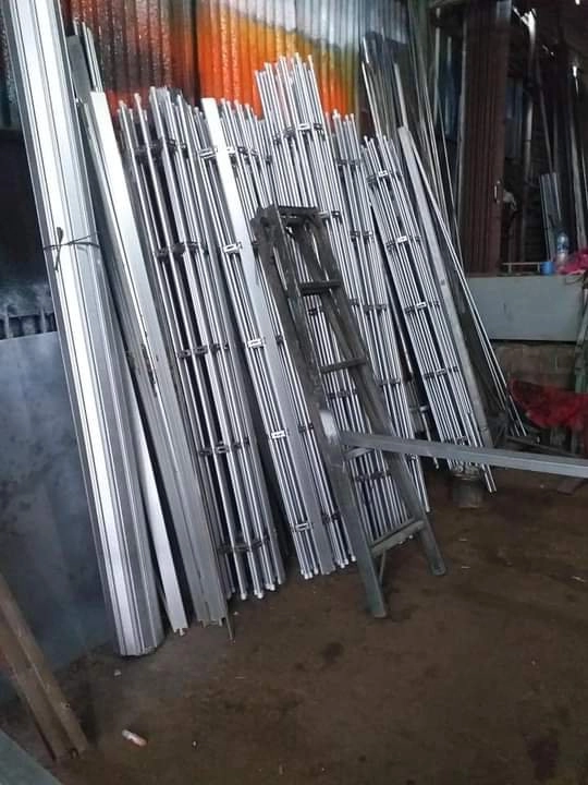 081310150492 bongkar pasang folding door PVC Kalimalang Cijantung Kalisari Cilangkap bambu apus 