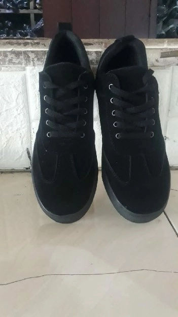 Sepatu Mbd Warna Hitam