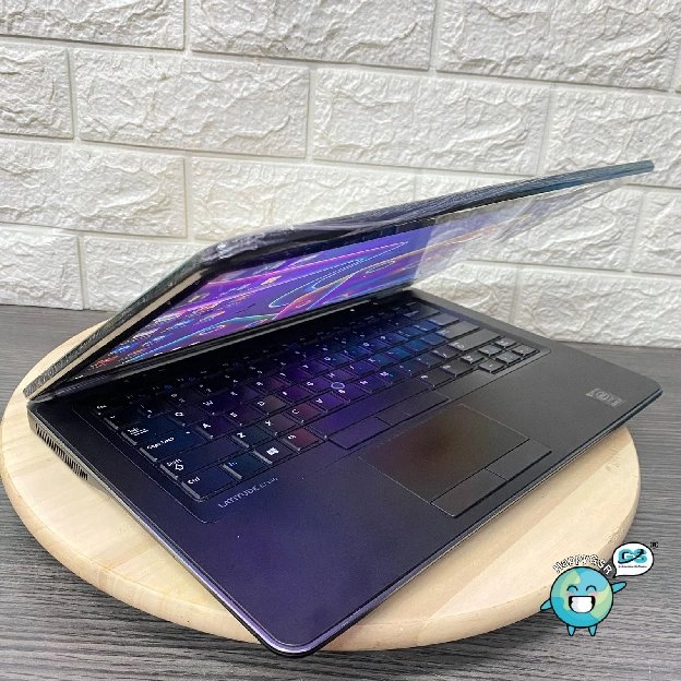 LAPTOP SPEK GAHAR HARGA MERAKYAT BISA COD