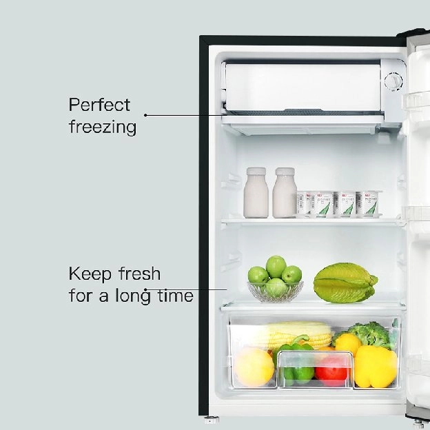 Changhong Kulkas 1 pintu (Refrigerator) Lemari Es Kapasitas 100 Liter – Black CBC 100 (Semi Auto-Def